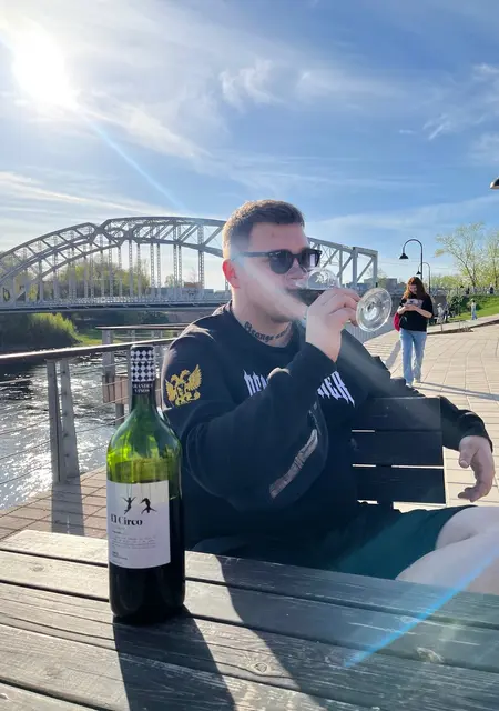 Никита из Великого Устюга, ищу на сайте знакомства без обязательств