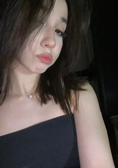 Я Сонька, 20, из Перми, ищу знакомство для вирта