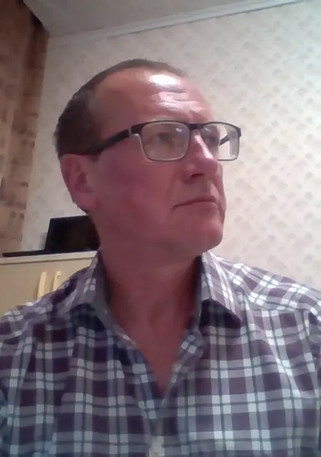 Я Дмитрий, 49, из Углича, ищу знакомства без обязательств