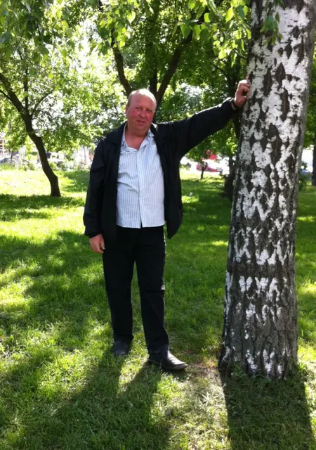 Я Виктор, 60, из Казани, ищу знакомство для приятного времяпровождения