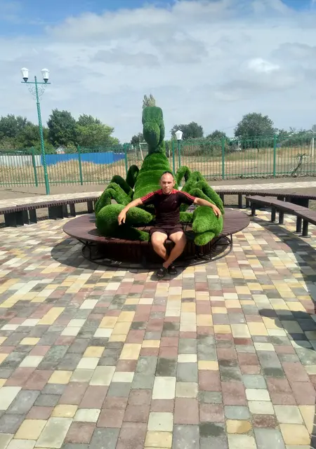 Роман из Новоалександровска, мне 35, познакомлюсь на одну ночь