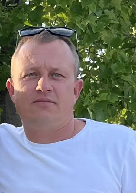 Я Стас, 42, из Твери, ищу знакомство для дружбы