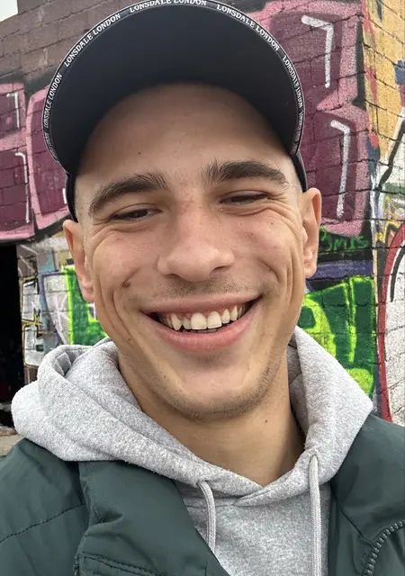 Я Ромка, 26, из Сертолова, ищу знакомство для общения