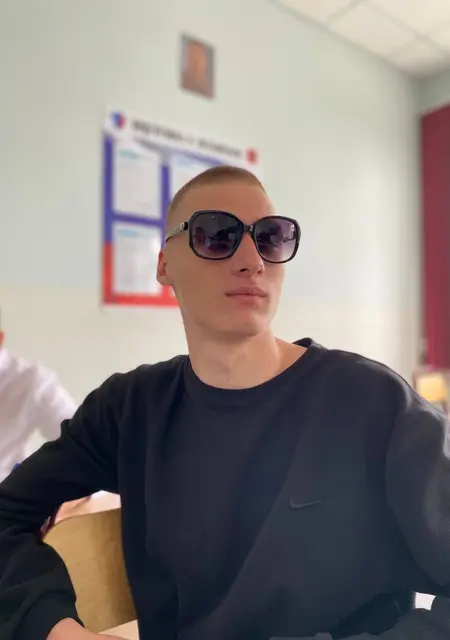 Я Zyynk, 19, из Черкесска, ищу знакомство для общения