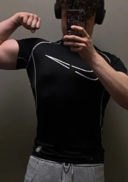 Булат из Казани, ищу на сайте знакомства на одну ночь