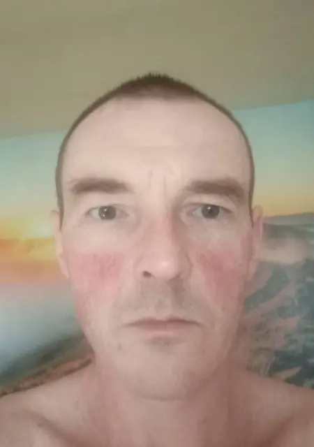 Александр из Тамбова, мне 44, познакомлюсь на одну ночь