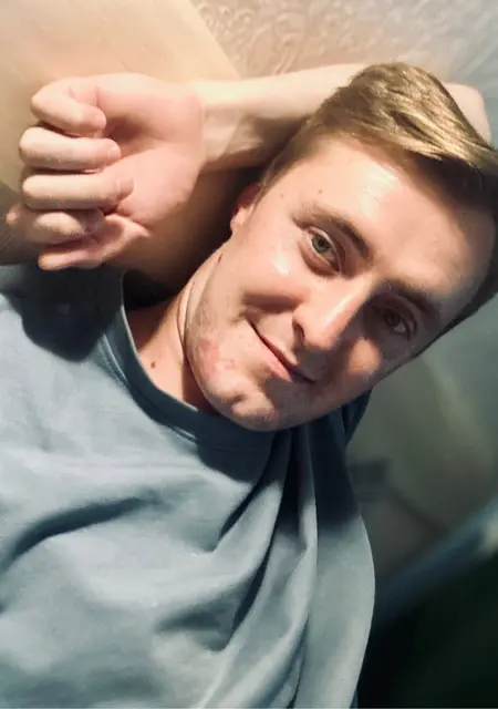 Дмитрий из Краскова, ищу на сайте открытые отношения