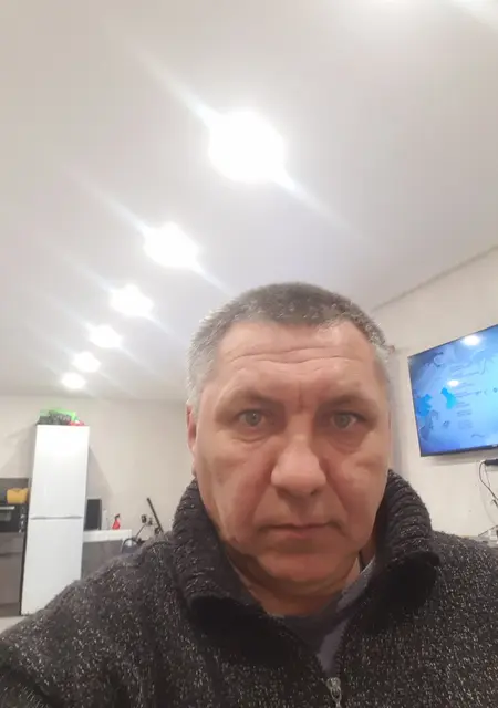 Я Владислав, 54, знакомлюсь на одну ночь в Сибирцеве