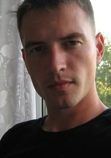 Я Артем, 18, знакомлюсь для вирта в Южно-Сахалинске