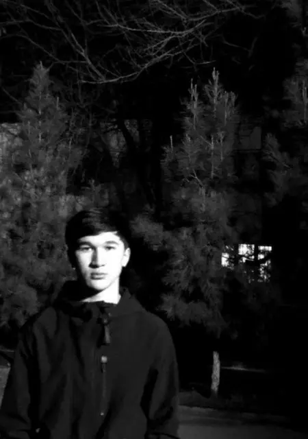 Я Камил, 20, из Владивостока, ищу знакомство для дружбы