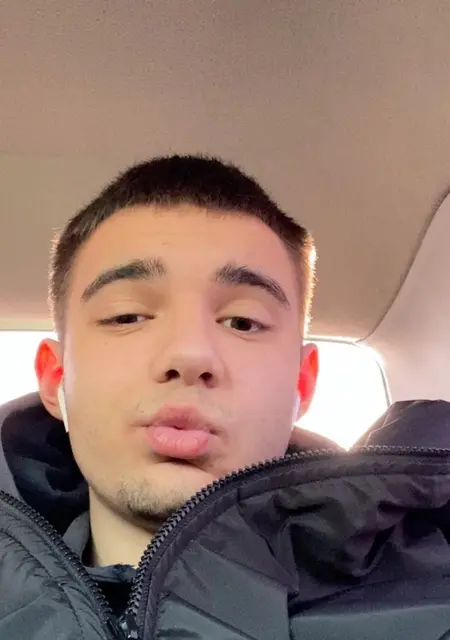 Вадим из Вологды, ищу на сайте знакомства на одну ночь