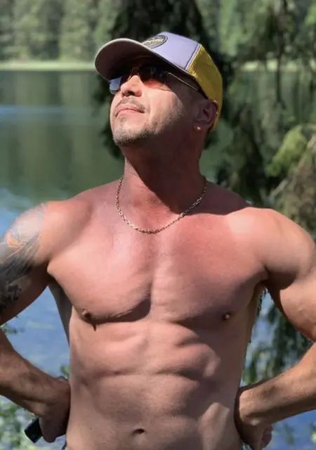 Александр из Великого Новгорода, ищу на сайте совместные путешествия