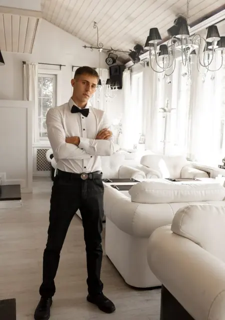 Роман из Владивостока, мне 31, познакомлюсь на одну ночь