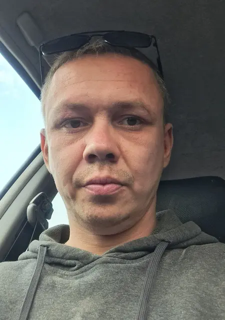 Я Илюшенька, 31, из Кирова, ищу знакомство для постоянных отношений