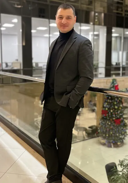 Я Тимур, 38, из Санкт-Петербурга, ищу знакомства без обязательств