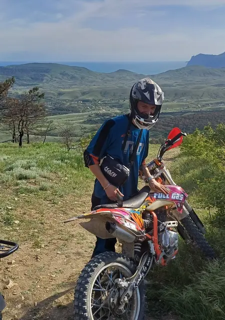 Я Klyk, 22, знакомлюсь на одну ночь в Феодосии