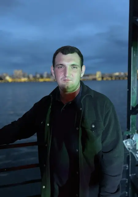 Я Дмитрий, 23, знакомлюсь без обязательств в Москве