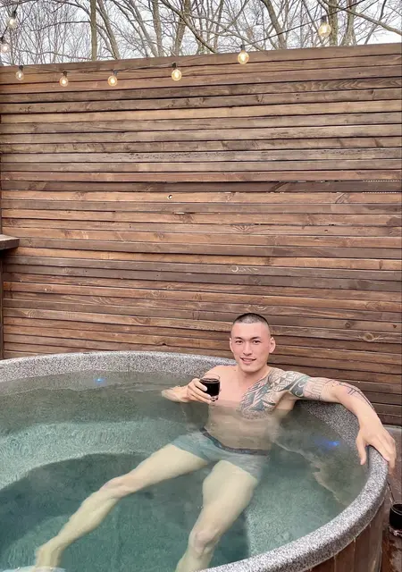 Владислав из Санкт-Петербурга, мне 27, познакомлюсь для приятного времяпровождения