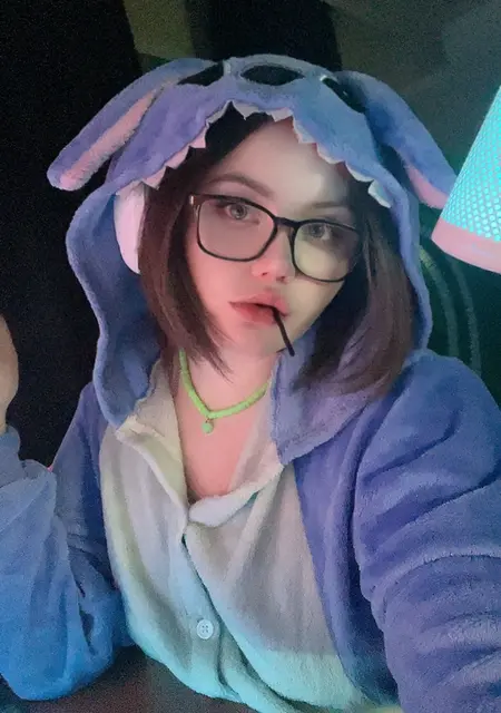 Я Luna, 30, знакомлюсь для приятного времяпровождения в Новосибирске