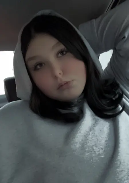 Настя из Электростали, мне 19, познакомлюсь для вирта