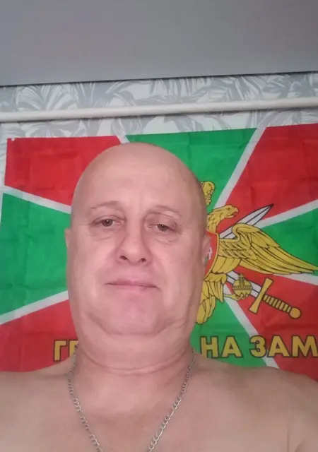 Слава из Москвы, мне 57, познакомлюсь без обязательств