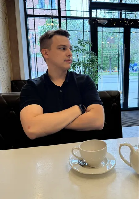 Илья из Оренбурга, мне 27, познакомлюсь для постоянных отношений