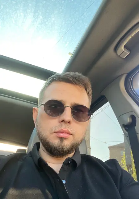 Илья из Барабинска, ищу на сайте знакомства на одну ночь