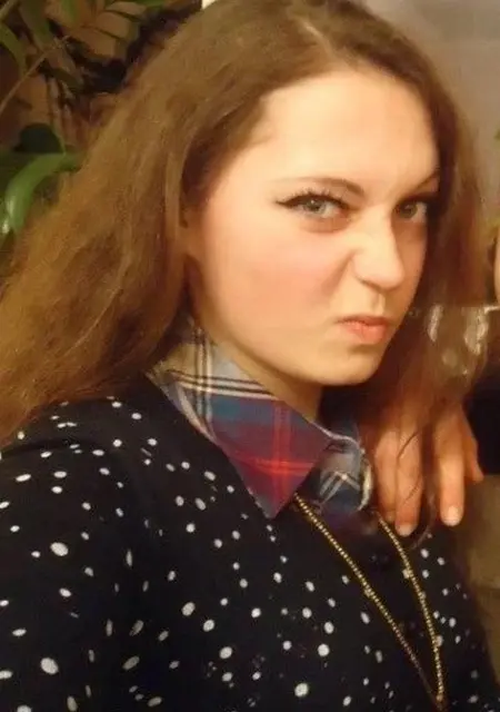 Polina из Челябинска, ищу на сайте вирта