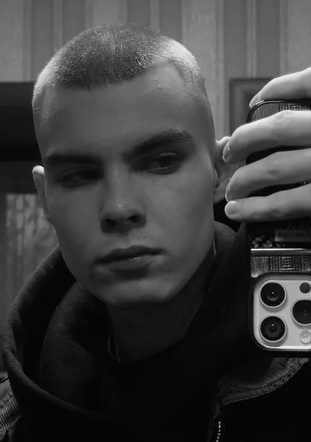 Я Данил, 21, знакомлюсь для вирта в Губкине