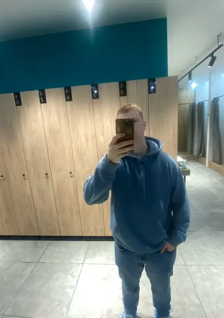 Я Виктор, 26, знакомлюсь на одну ночь в Анапе