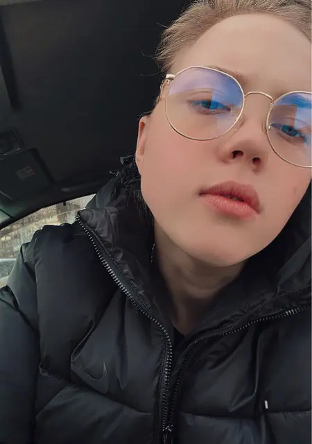 Юлия из Якутска, ищу на сайте дружбу