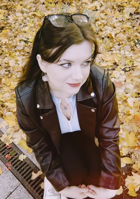 Я Оленька, 18, из Воронежа, ищу знакомство для приятного времяпровождения