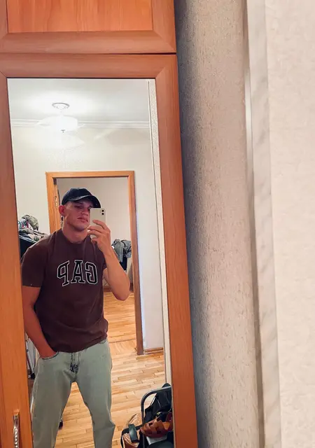 Я Wiwaldy, 25, из Темрюка, ищу знакомство для общения