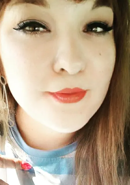 Оля из Новосибирска, ищу на сайте постоянные отношения