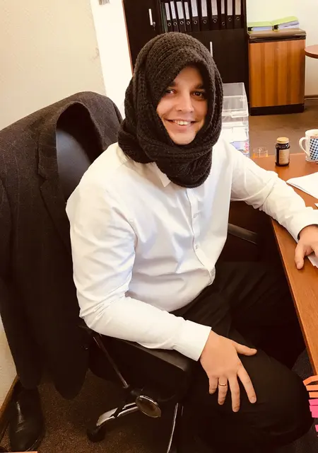 Я Пётр, 35, из Зеленоградска, ищу знакомство для открытые отношения