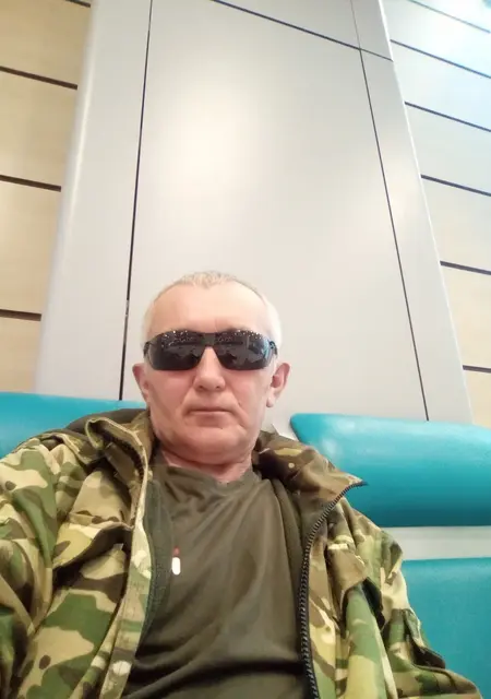 Серый из Стерлитамака, ищу на сайте знакомства на одну ночь