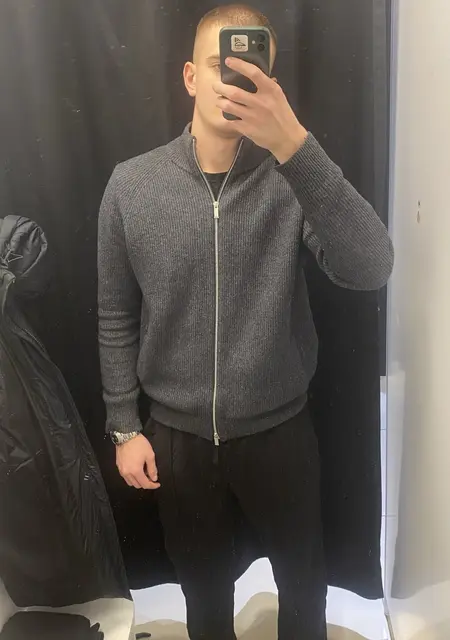 Я Arsen, 20, знакомлюсь на одну ночь в Хабаровске