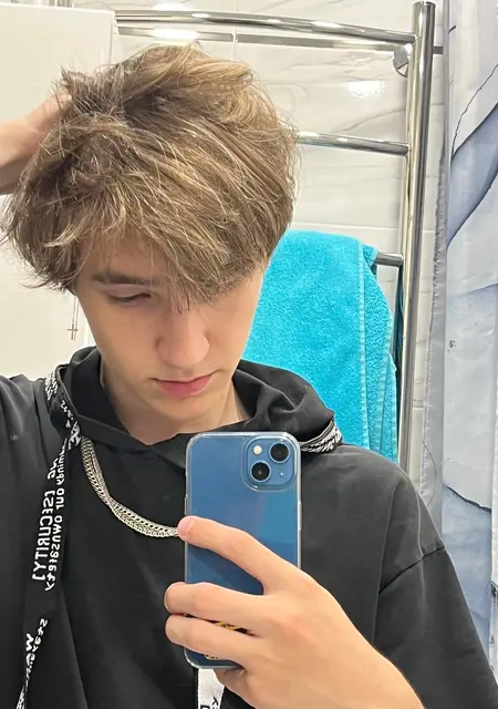 Stafiks из Тольятти, мне 20, познакомлюсь для постоянных отношений