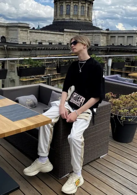 Я Макс, 25, из Димитровграда, ищу знакомство для вирта