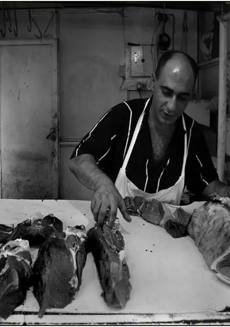 Я Мкртыч, 31, знакомлюсь без обязательств в Горно-Алтайске