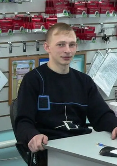 Владимир из Анжеро-Судженска, мне 36, познакомлюсь для постоянных отношений