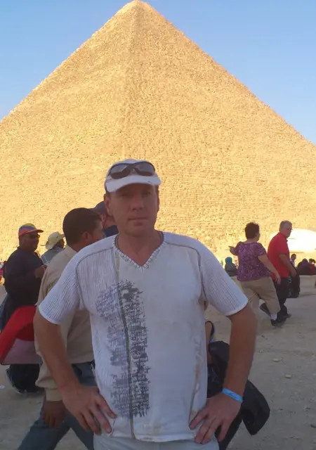 Семен из Кисловодска, ищу на сайте знакомства на одну ночь