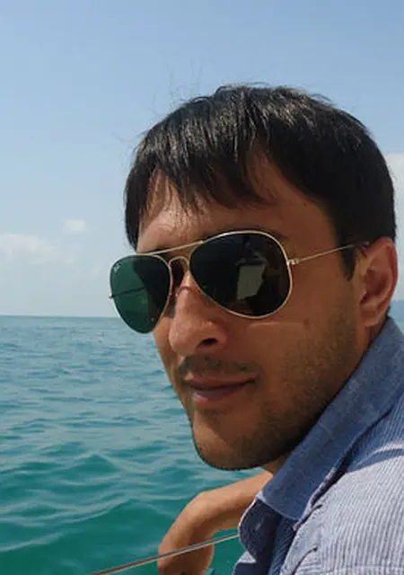 Саша из Владикавказа, ищу на сайте приятное времяпровождение