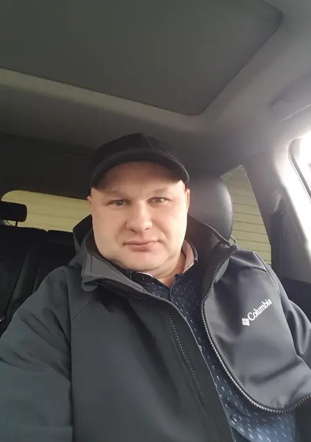 Я Виктор, 39, из Твери, ищу знакомство для приятного времяпровождения