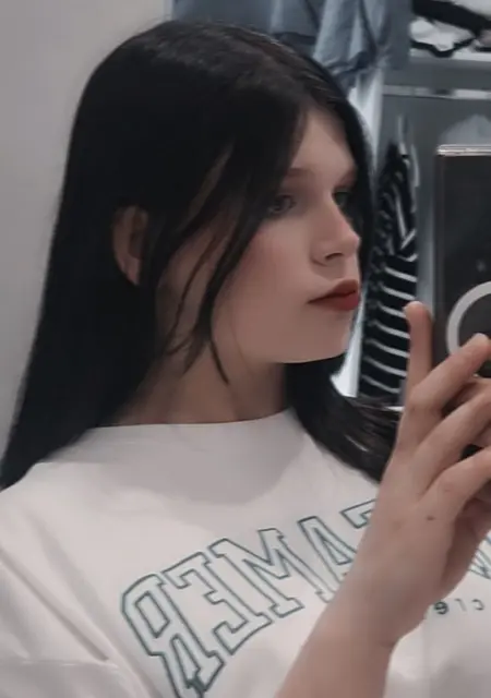 Ирина из Москвы, мне 20, познакомлюсь на одну ночь