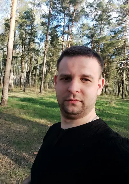 Сергей из Брянска, мне 31, познакомлюсь без обязательств