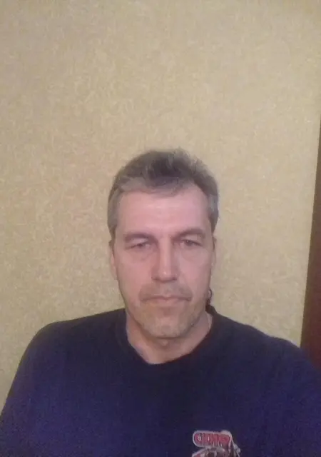 Я Анатолий, 53, из Тихорецка, ищу знакомства без обязательств