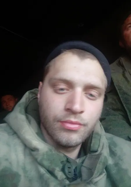 Артём из Валуек, ищу на сайте знакомства на одну ночь