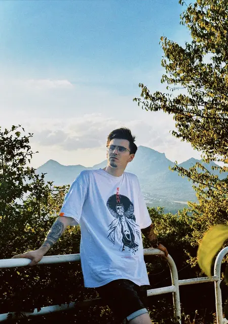 Я Alex, 26, из Красногорска, ищу знакомство для дружбы