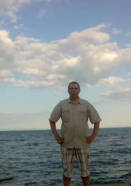 Андрей из Талнаха, мне 37, познакомлюсь на одну ночь